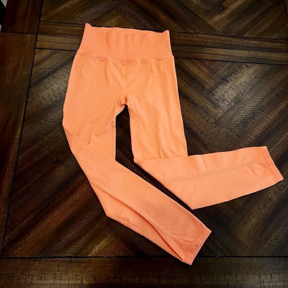 Free People Good Karma 7/8 Leggings Bright Orange M/L - Picture 1 of 6
